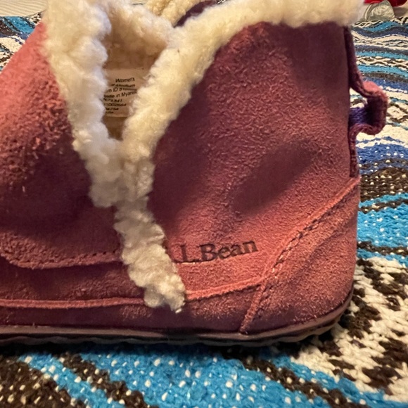 LL Bean Mountain Slippers - Picture 2 of 4